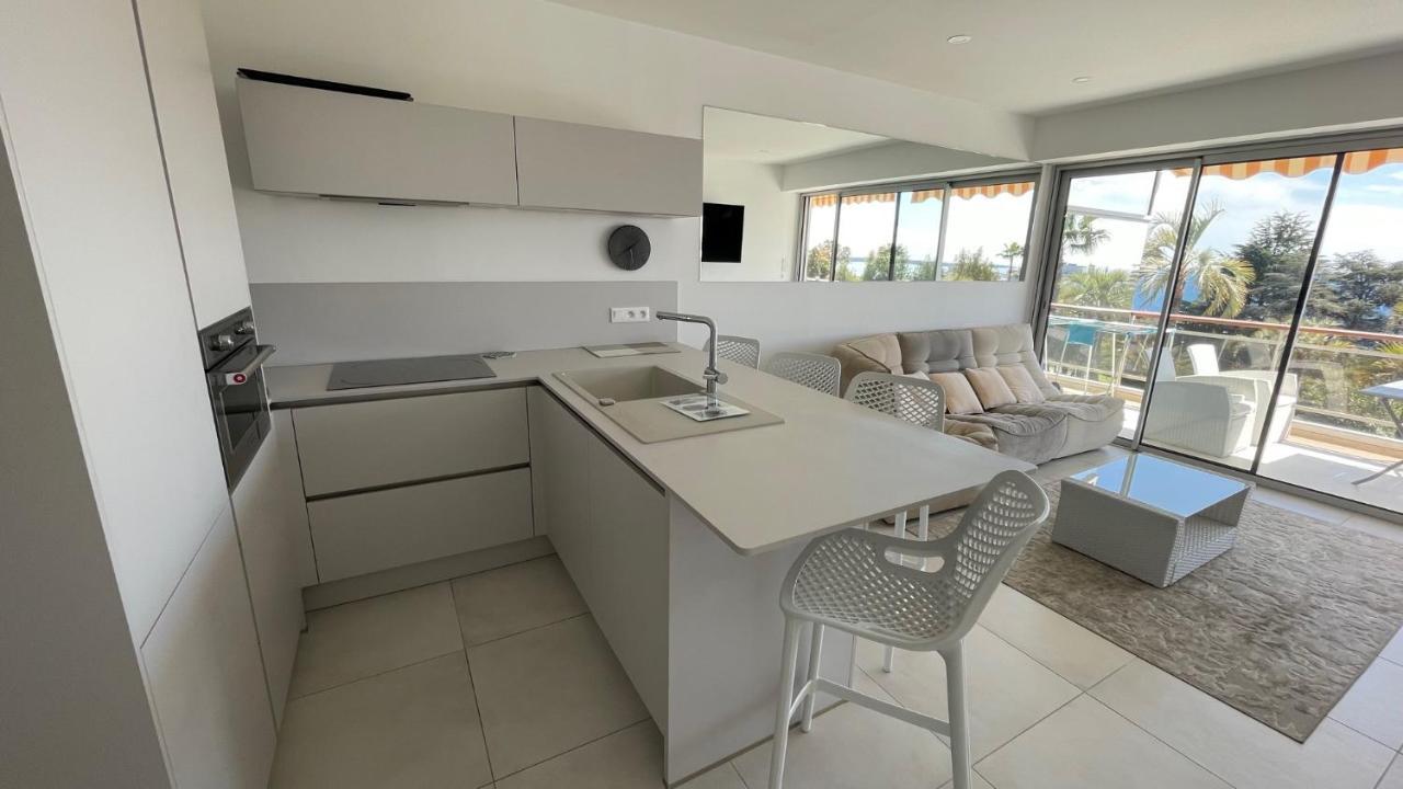Appartement 2 Chambres Vue Mer Panoramique, Proche Croisette Cannes Валлорис Экстерьер фото
