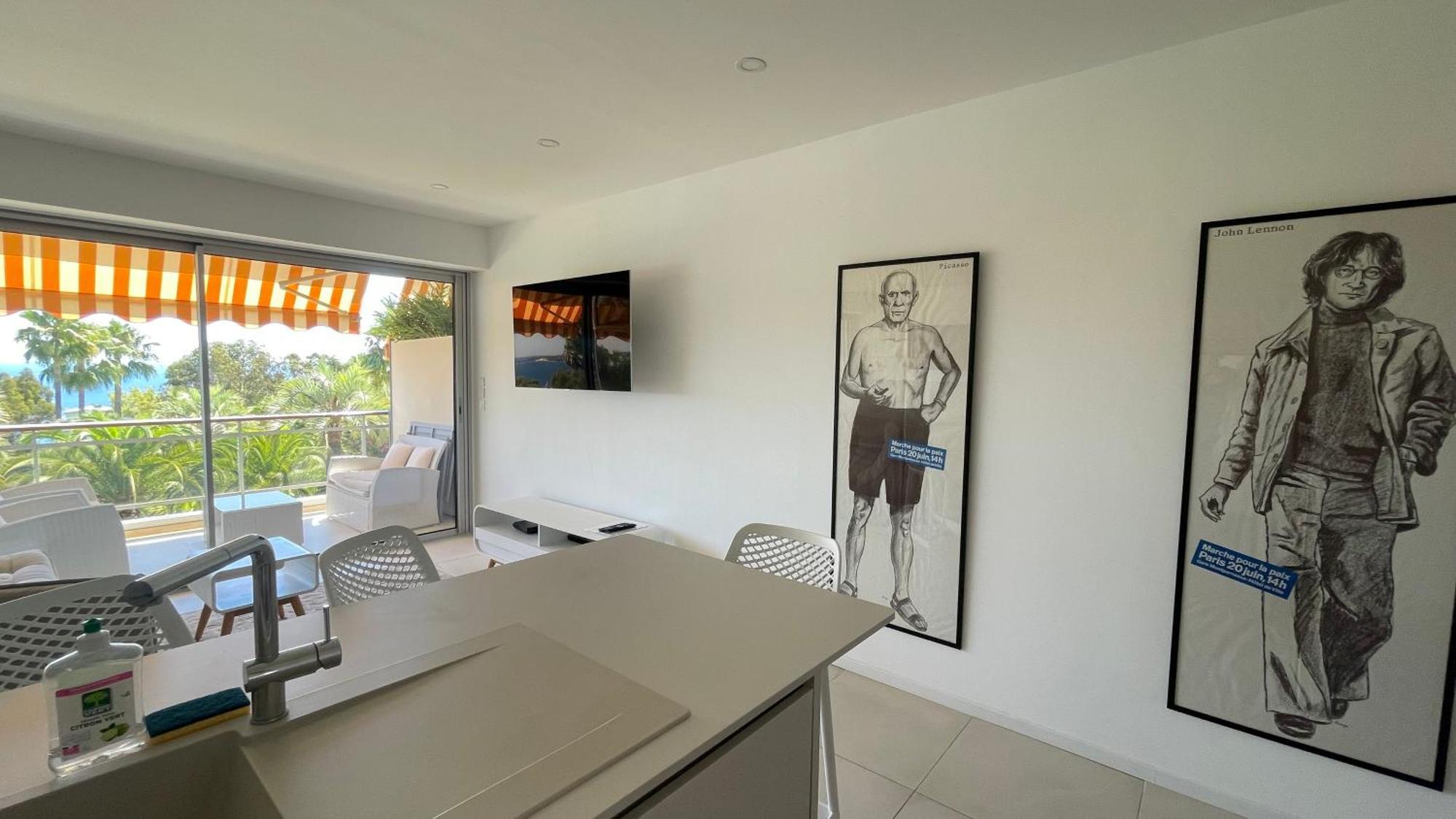 Appartement 2 Chambres Vue Mer Panoramique, Proche Croisette Cannes Валлорис Экстерьер фото
